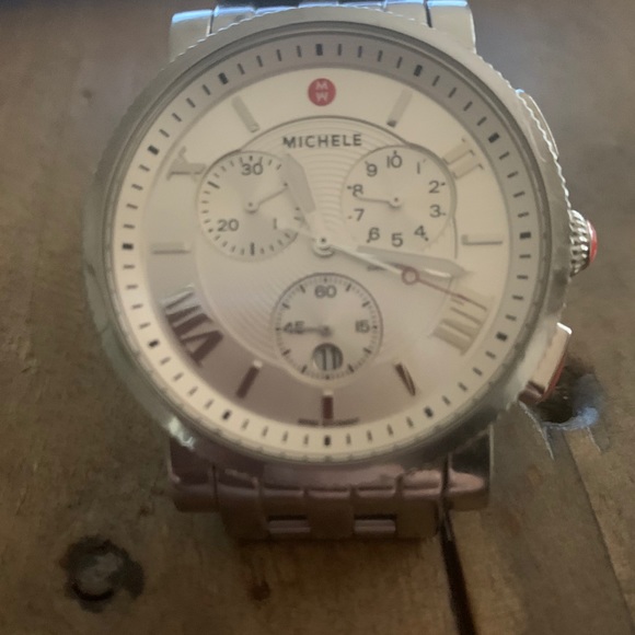 Beautiful Large Michelle Sports Sail Watch - Picture 3 of 6